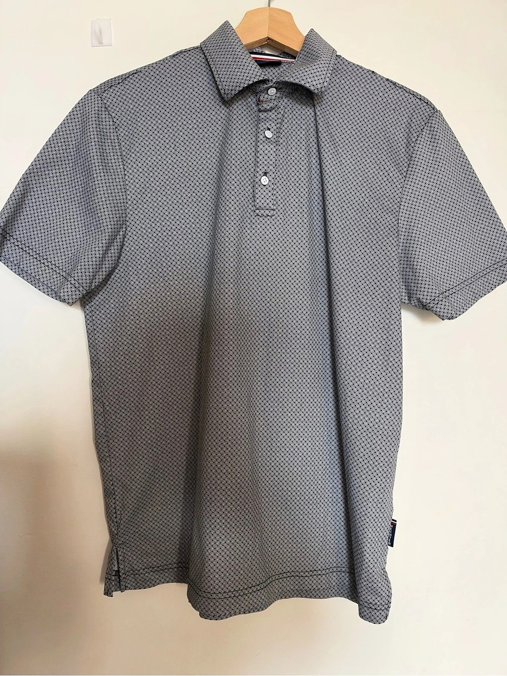 Hechter Paris Men's Geometric Polo in Gray & White Size M
